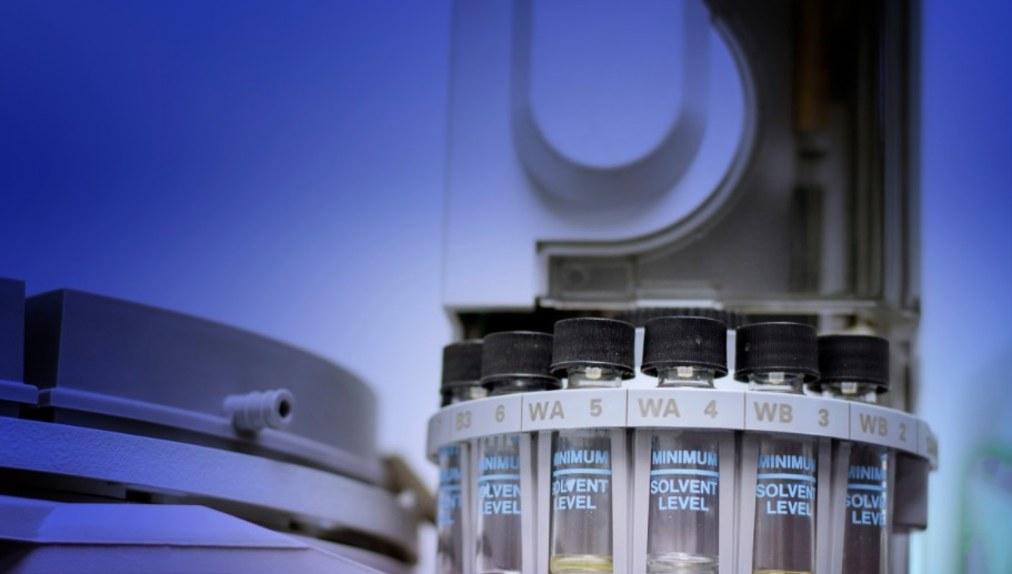 頂空進(jìn)樣器是氣相色譜中一種方便、快捷的樣品前處理方法！