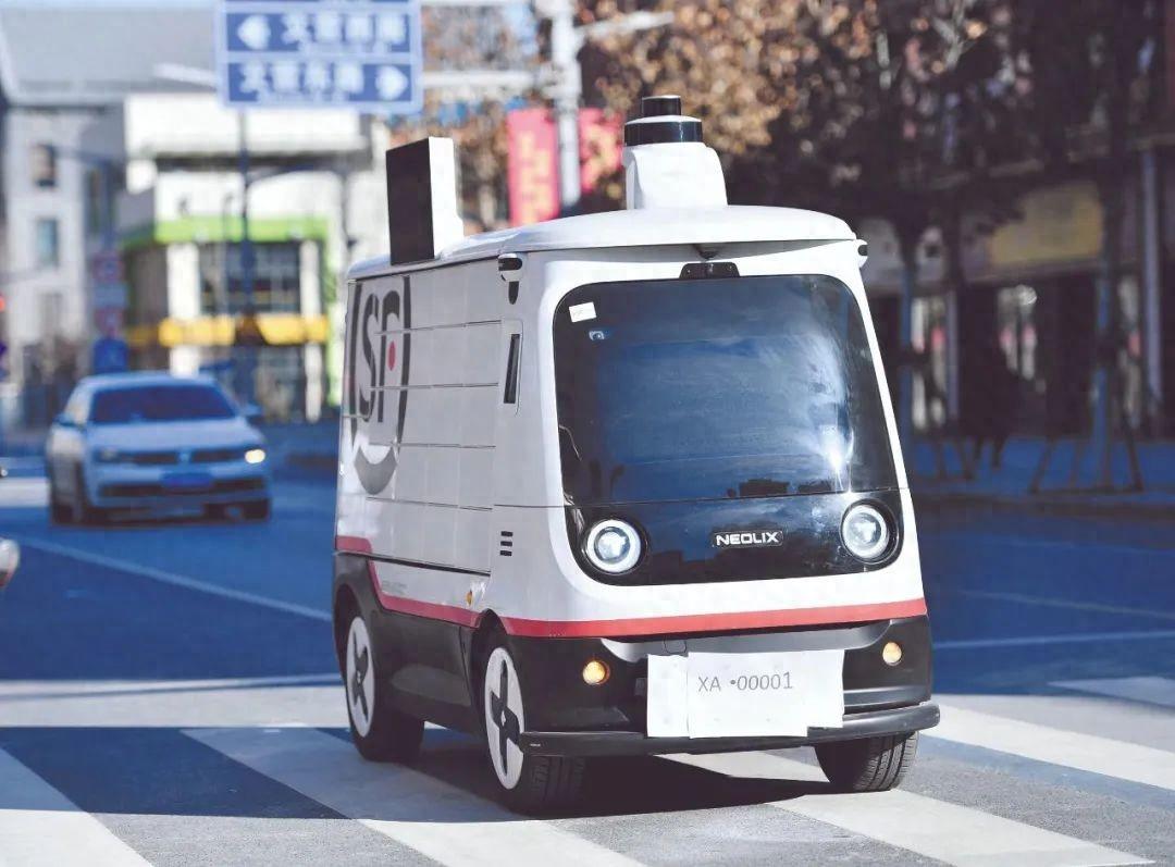 車路協(xié)同再迎政策利好！無(wú)人駕駛離我們還有多遠(yuǎn)？